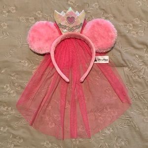 Crown & Veil Minnie Ear Headband